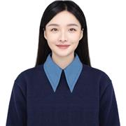 I teach Chinese, especially oral Chinese to adults.